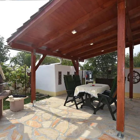 In Dalmatia Near Krka Np Vakantiehuis Ladevci