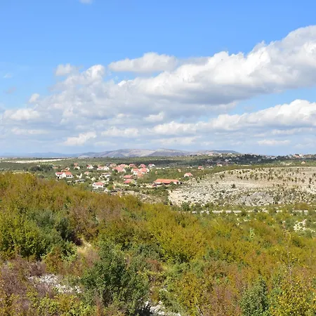 Holiday home In Dalmatia Near Krka Np Ladevci