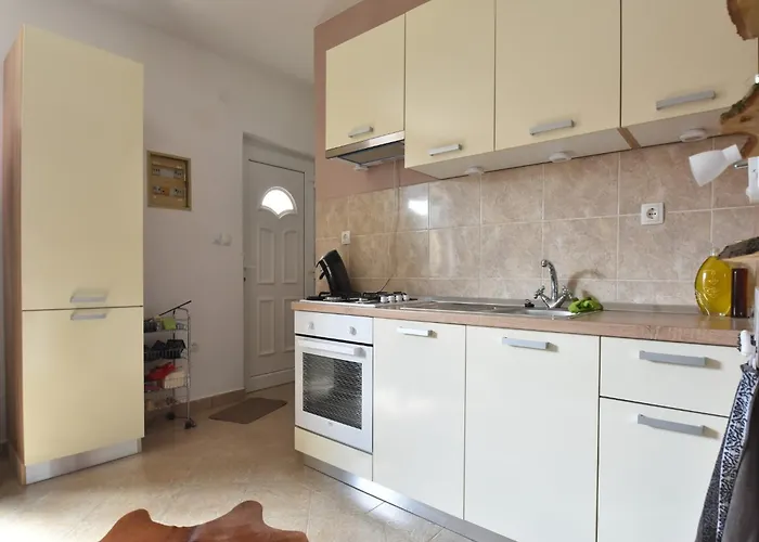 Vakantiehuis In Dalmatia Near Krka Np *