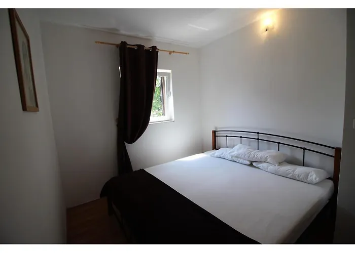 In Dalmatia Near Krka Np בית נופש