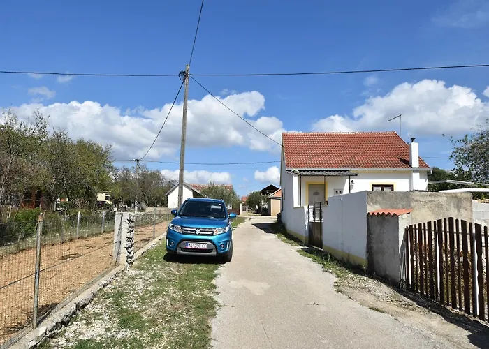 Dom wakacyjny In Dalmatia Near Krka Np *